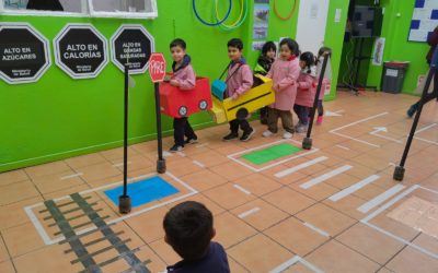 Celebrando semana de la seguridad escolar.