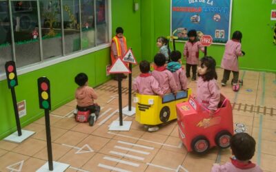Aprendiendo sobre la seguridad vial.